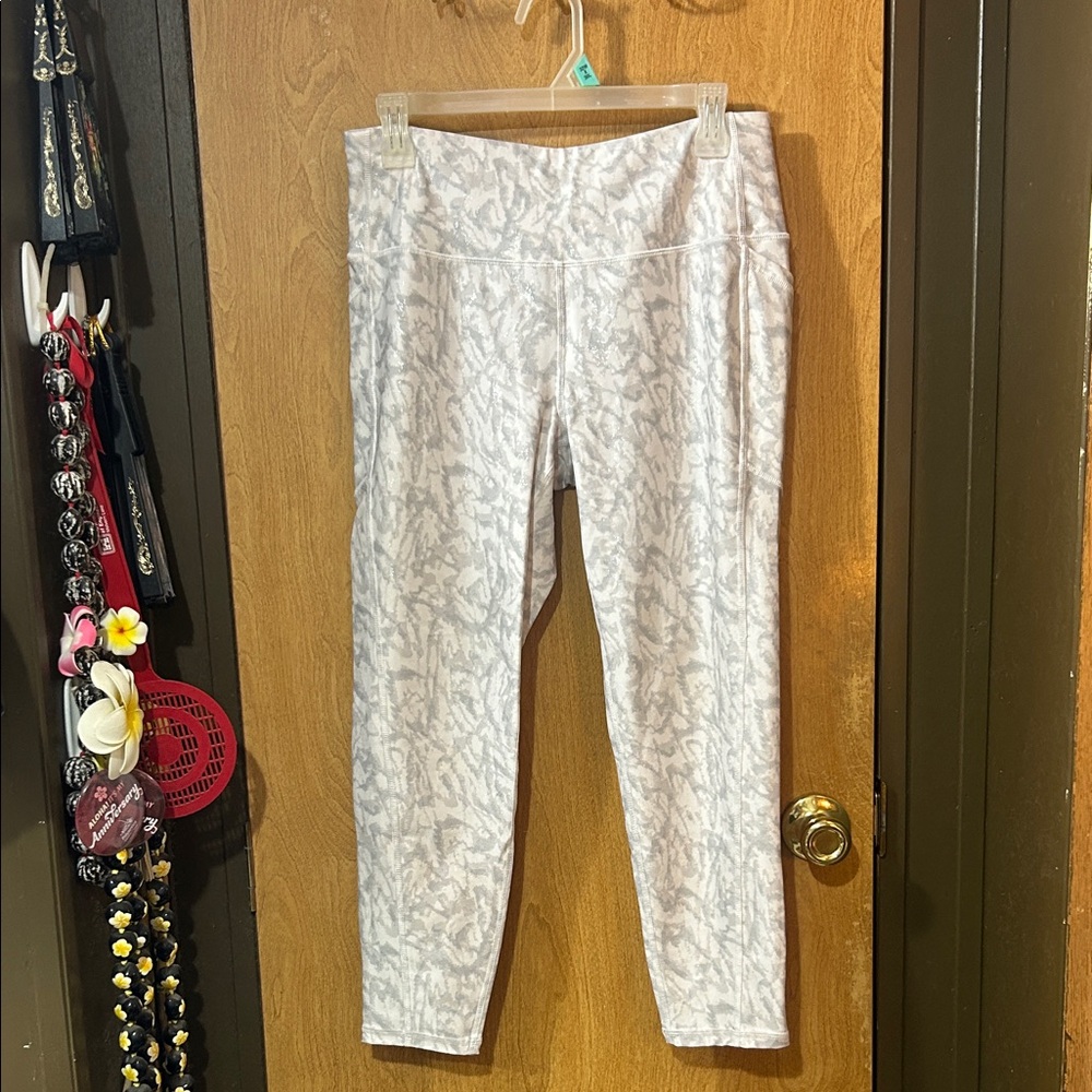 DSG Gray Patterned Leggings